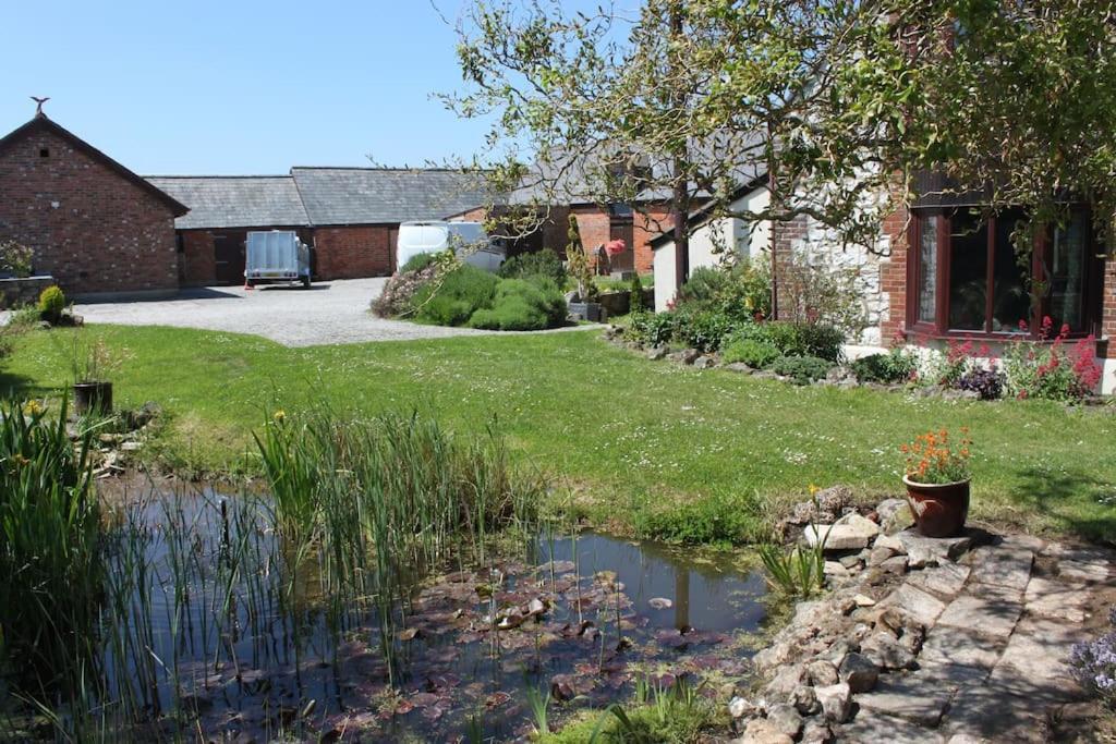 Beautiful Barn Conversion, 3 Bed, Hot Tub, Sauna, Gym, Enclosed Garden رايد المظهر الخارجي الصورة